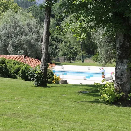 Quinta Do Outeiro Bed & Breakfast