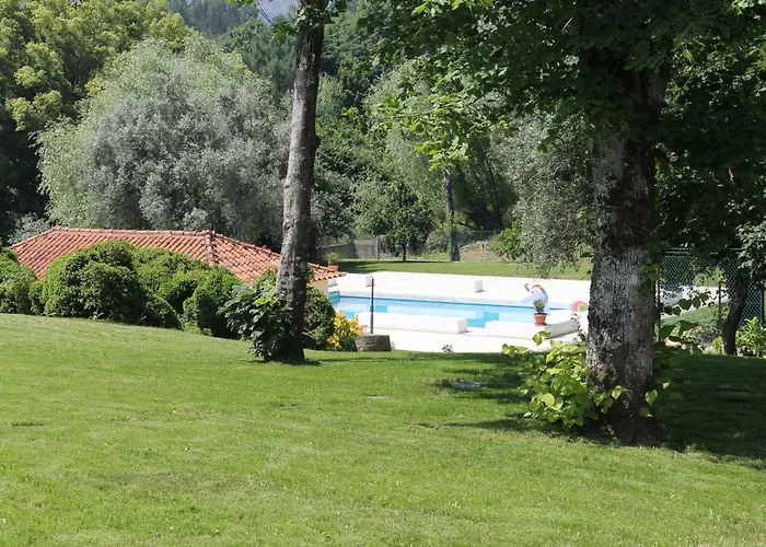 Quinta Do Outeiro Bed & Breakfast