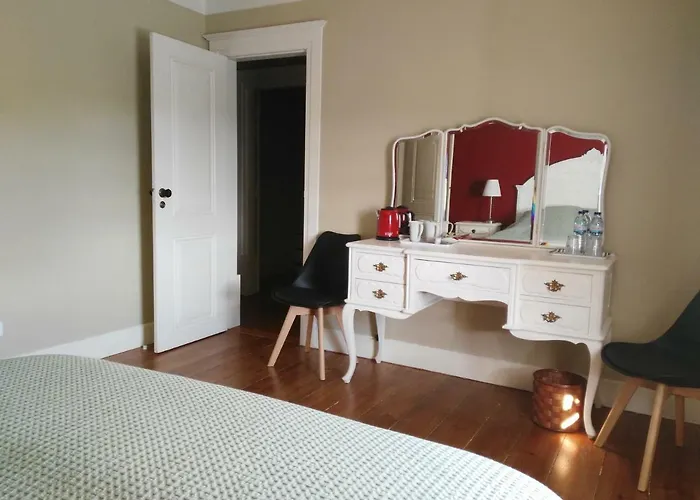 Quinta Do Outeiro Bed & Breakfast *